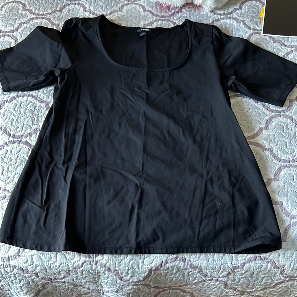 Torrid Black Boxy Short Sleeve Blouse